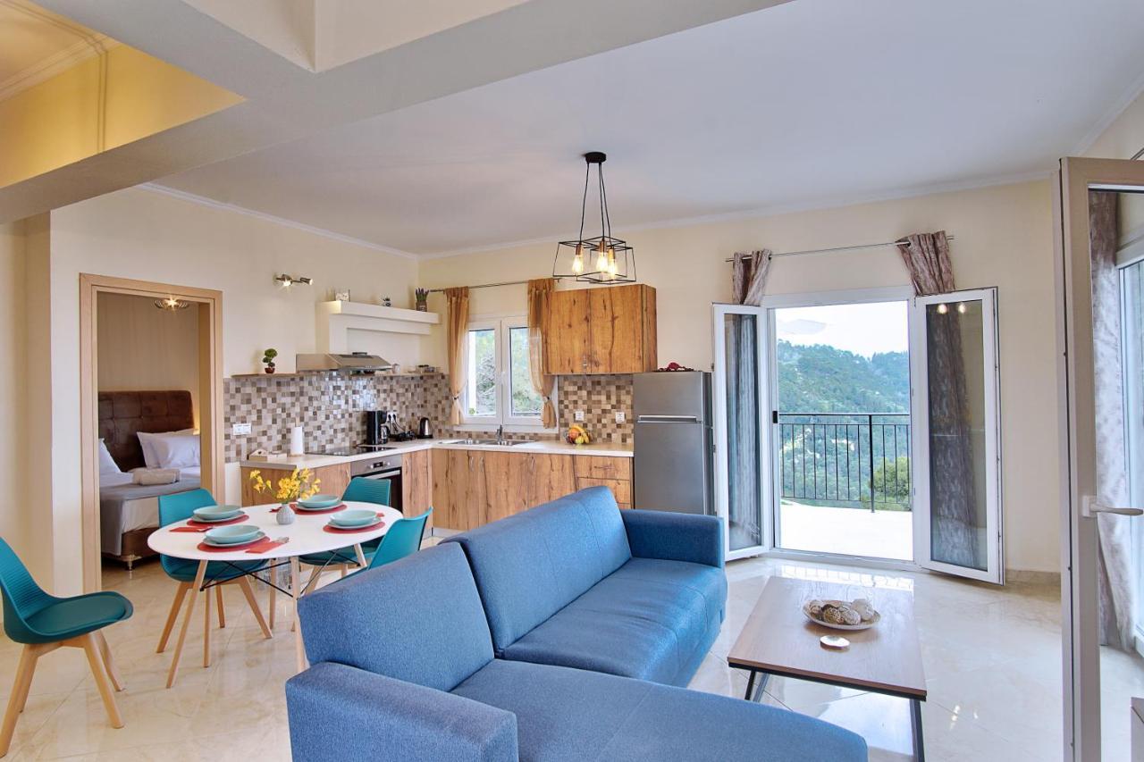 Sweet Apricot Apartment เปเลคาส ภายนอก รูปภาพ